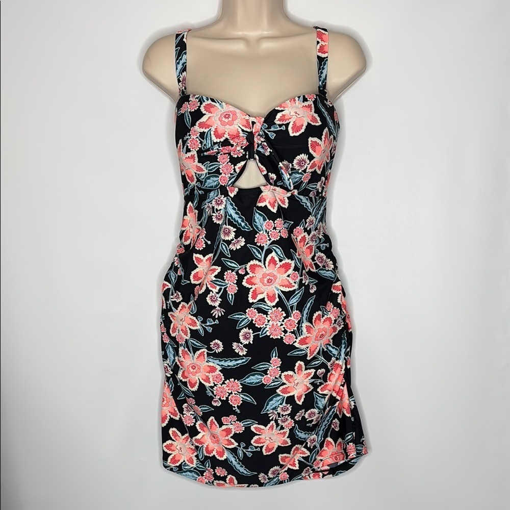 Old Navy Black and Pink Swim Dress. Size 1X